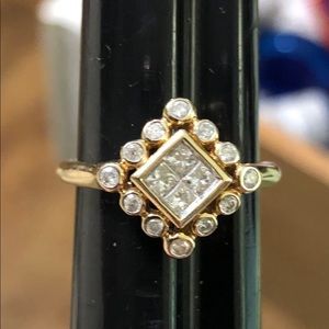 14k GOLD PAVE SET DIAMOND RING